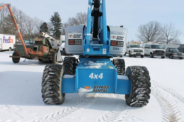 Image of Genie S-85 equipment image 4