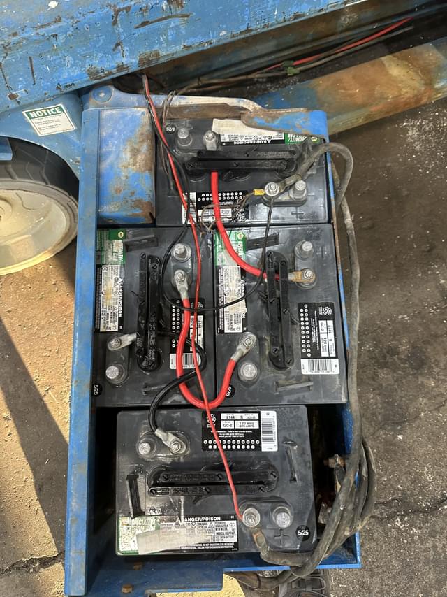 Image of Genie GS-2632 equipment image 4