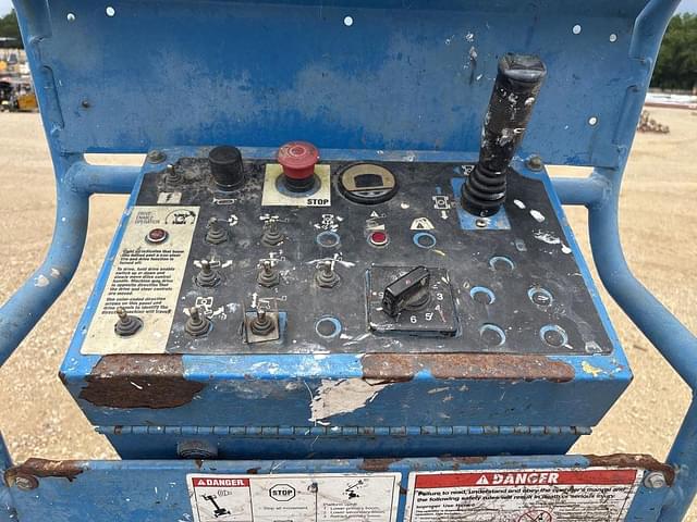 Image of Genie Z-30/20N equipment image 4
