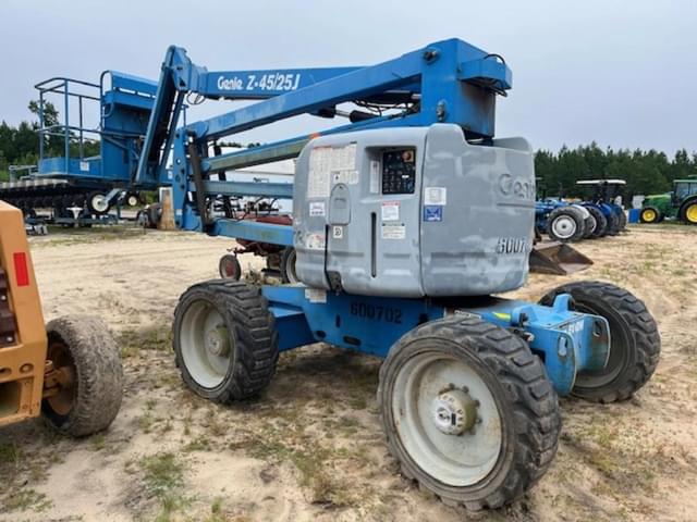 Image of Genie Z-45/25J equipment image 2