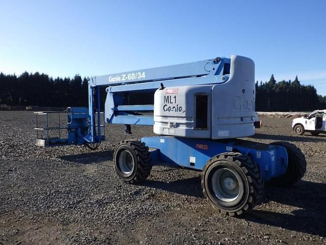 Image of Genie Z-60/34 equipment image 4