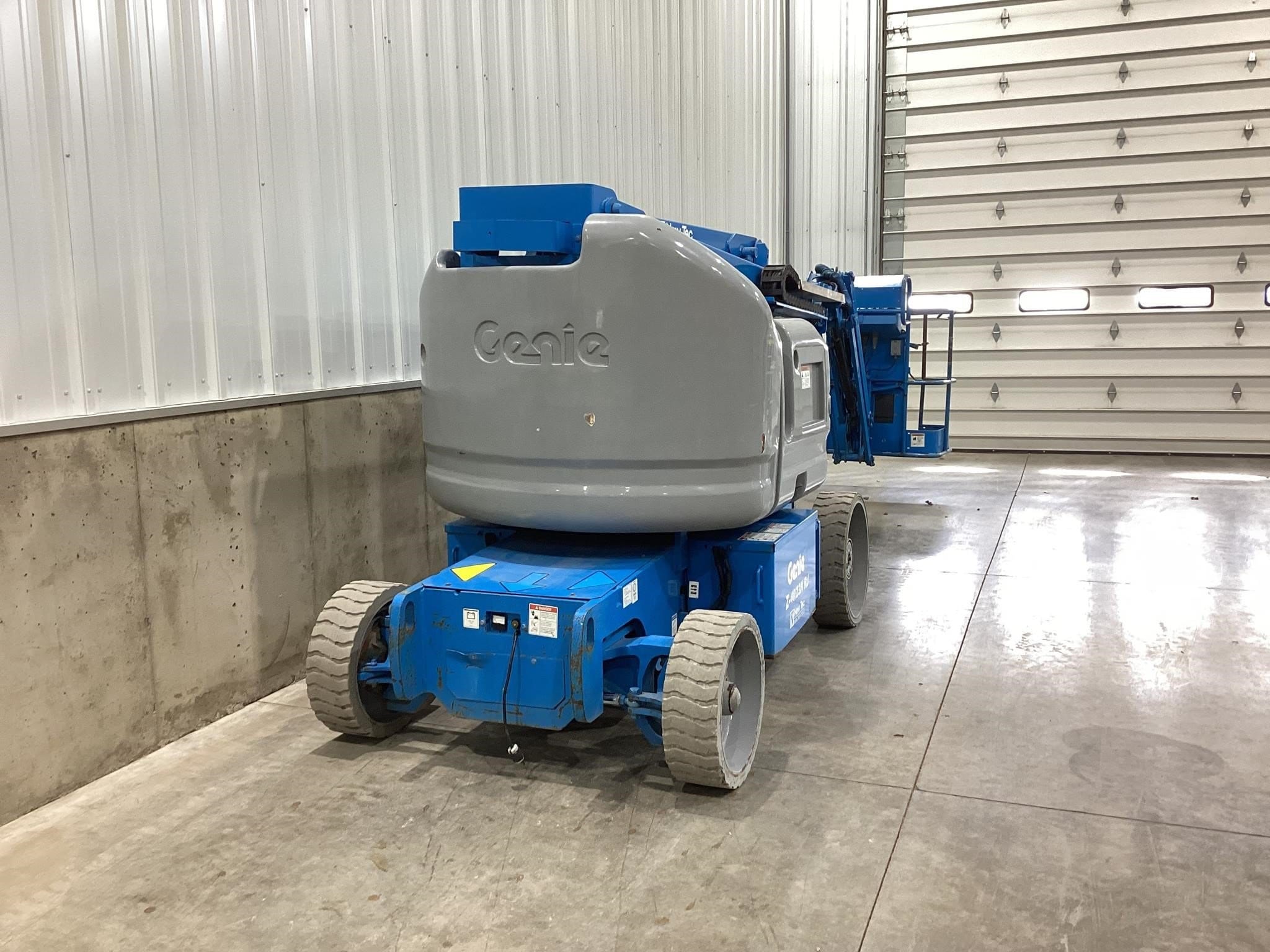 2010 Genie Z40/23NRJ Equipment Image0