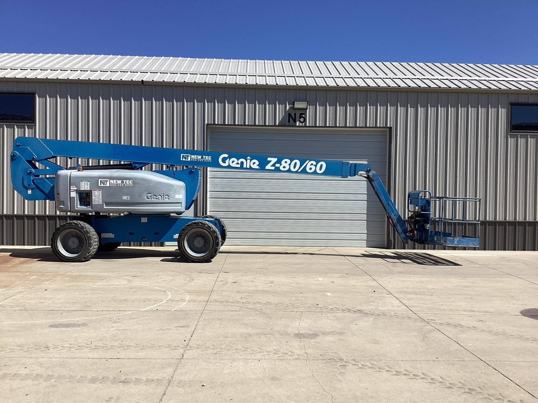 2012 Genie Z-80/60 Equipment Image0