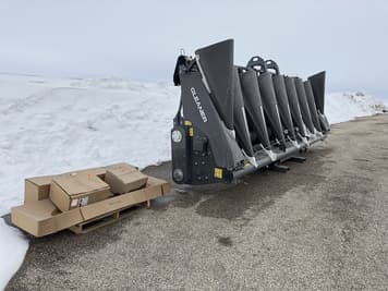 Main image Gleaner GL3308