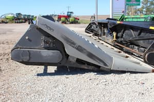 Gleaner 1230 Image
