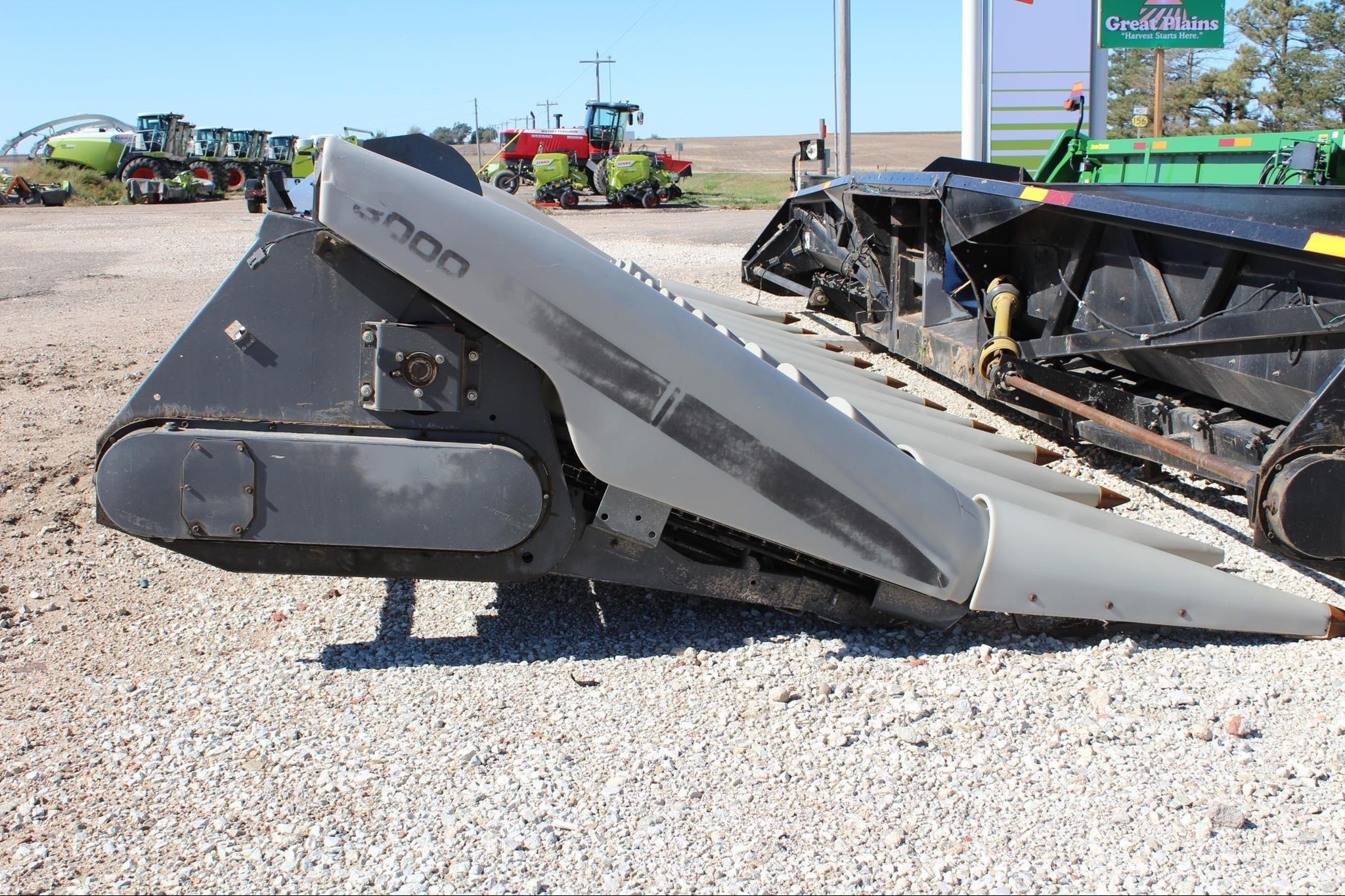 Gleaner 1230 Equipment Image0