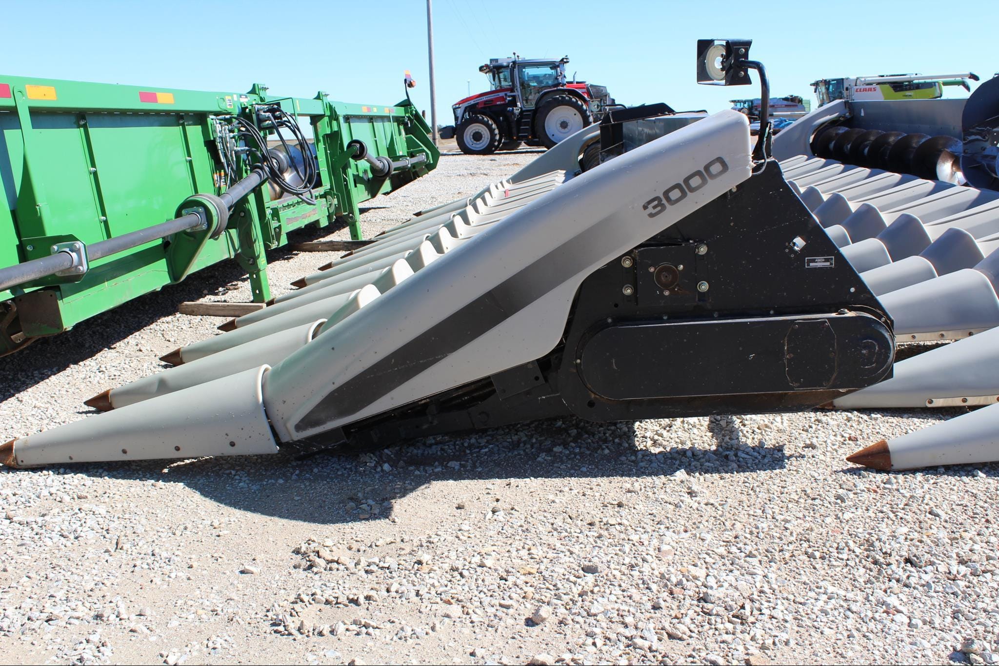 Gleaner 1230 Equipment Image0