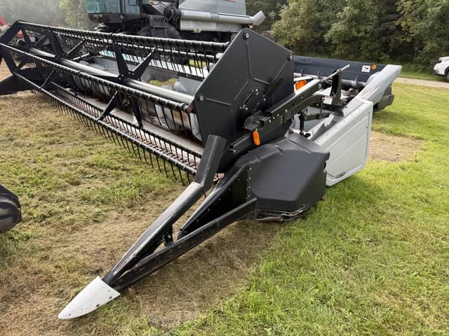 Image of Gleaner 20 equipment image 4