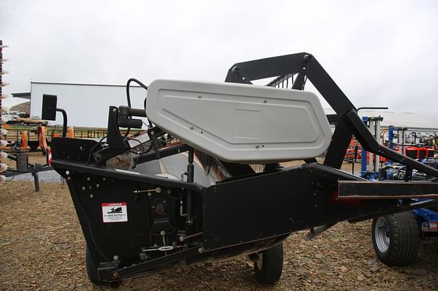 Image of Gleaner 500 equipment image 1