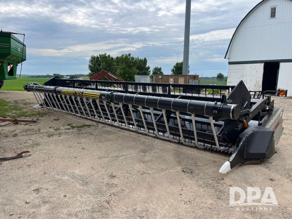 Gleaner 800 Equipment Image0