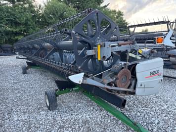 Main image Gleaner 8200