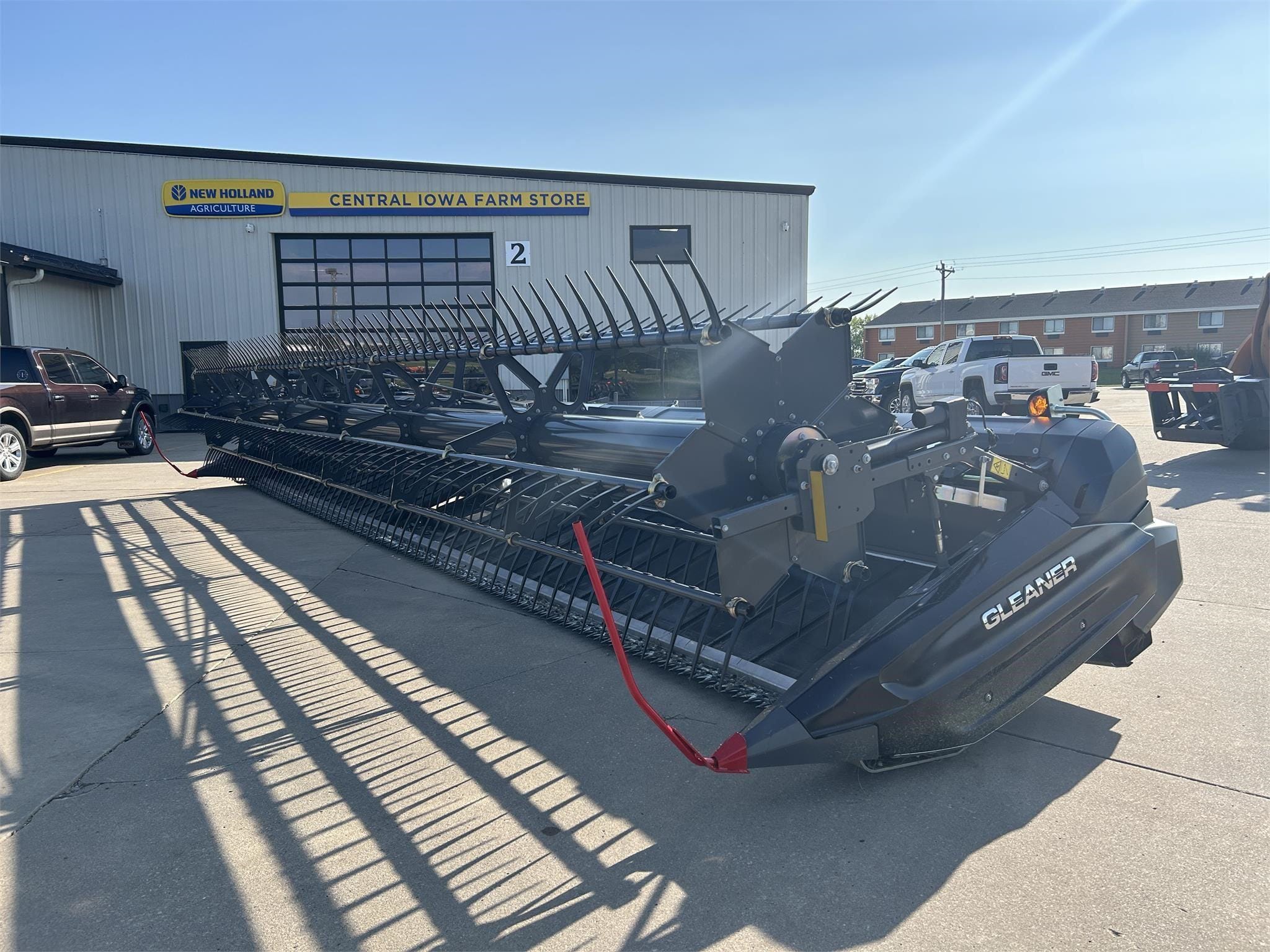 Gleaner 9335 Equipment Image0