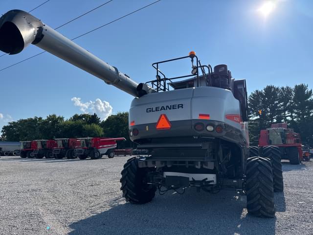 Image of Gleaner A86 equipment image 4
