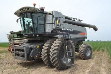 Main image Gleaner A86