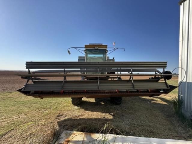 Image of Gleaner C2 equipment image 3