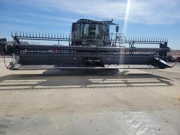 Main image Gleaner 9330