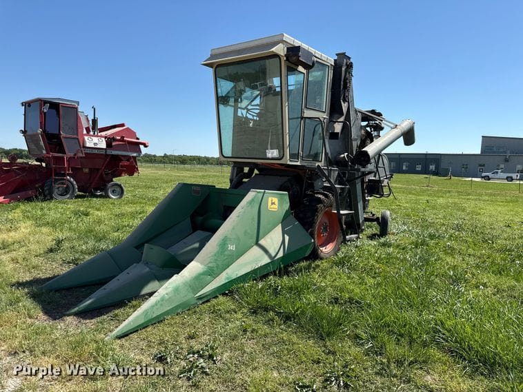 Gleaner E Equipment Image0