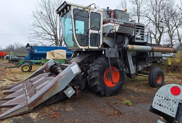 Image of Gleaner F3 equipment image 1