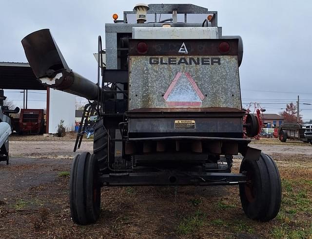 Image of Gleaner F3 equipment image 2