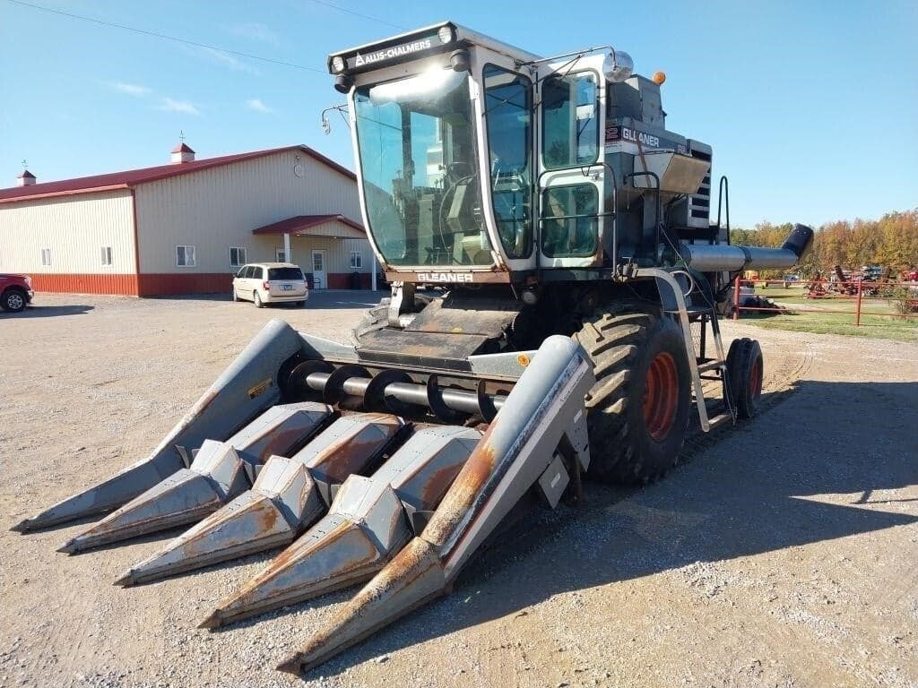 Image of Gleaner F2 Primary image