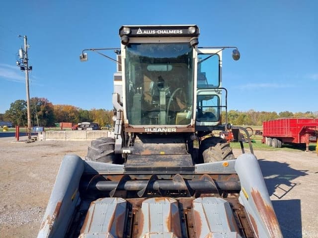 Image of Gleaner F2 equipment image 1