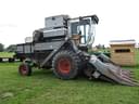 Gleaner F2 Image