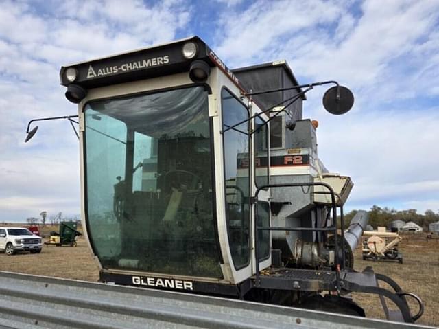 Image of Gleaner F2 equipment image 1