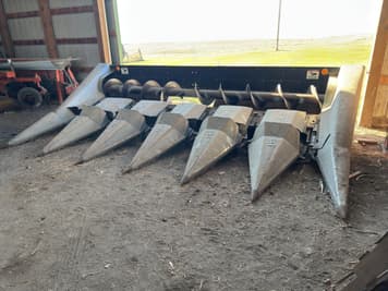 Main image Gleaner 630