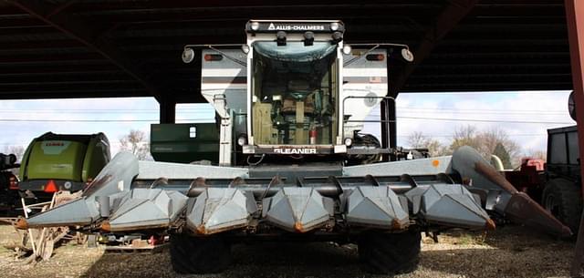 Image of Gleaner L2 equipment image 4