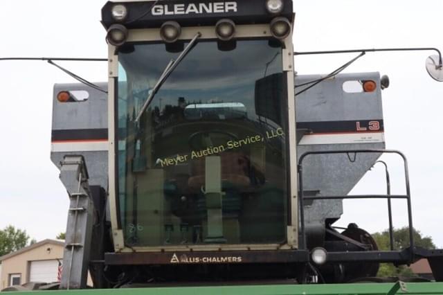 Image of Gleaner L3 equipment image 4