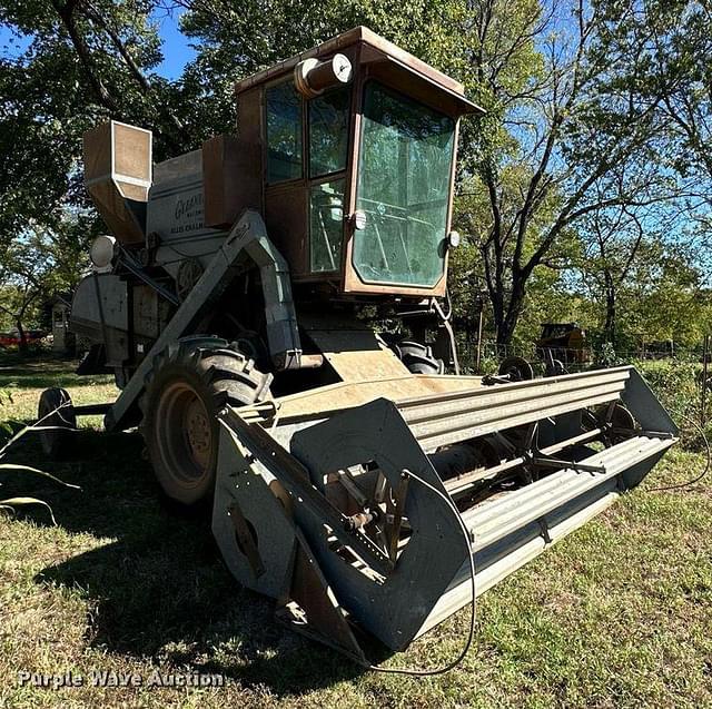 Image of Gleaner E equipment image 2