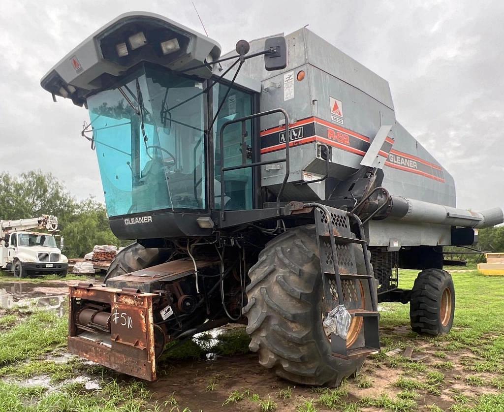 Image of Gleaner R62 Image 0