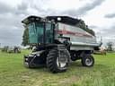 Gleaner R52 Image