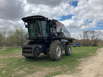 2014 Gleaner S68 Equipment Image0