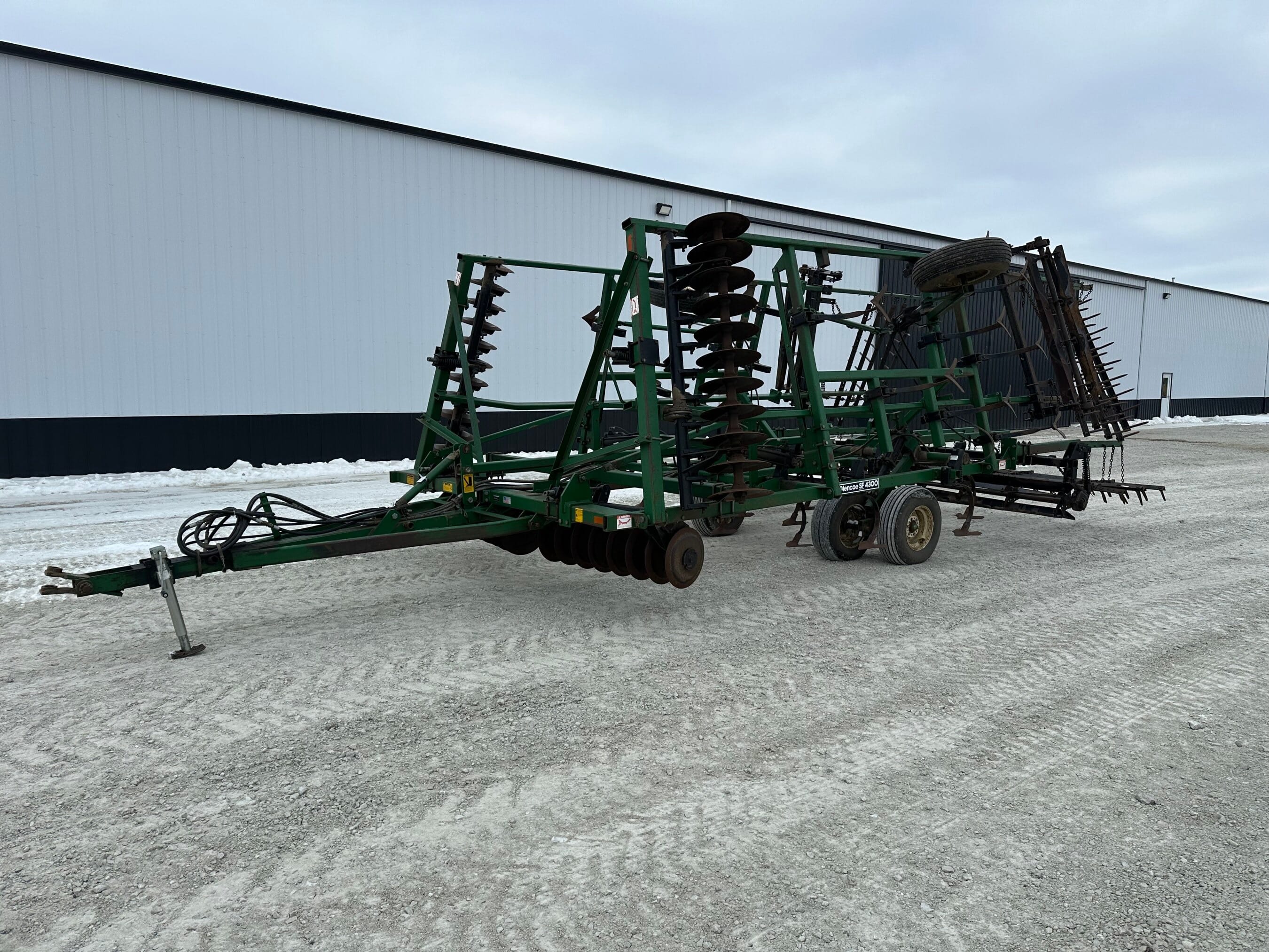 Glencoe SF4300 Equipment Image0