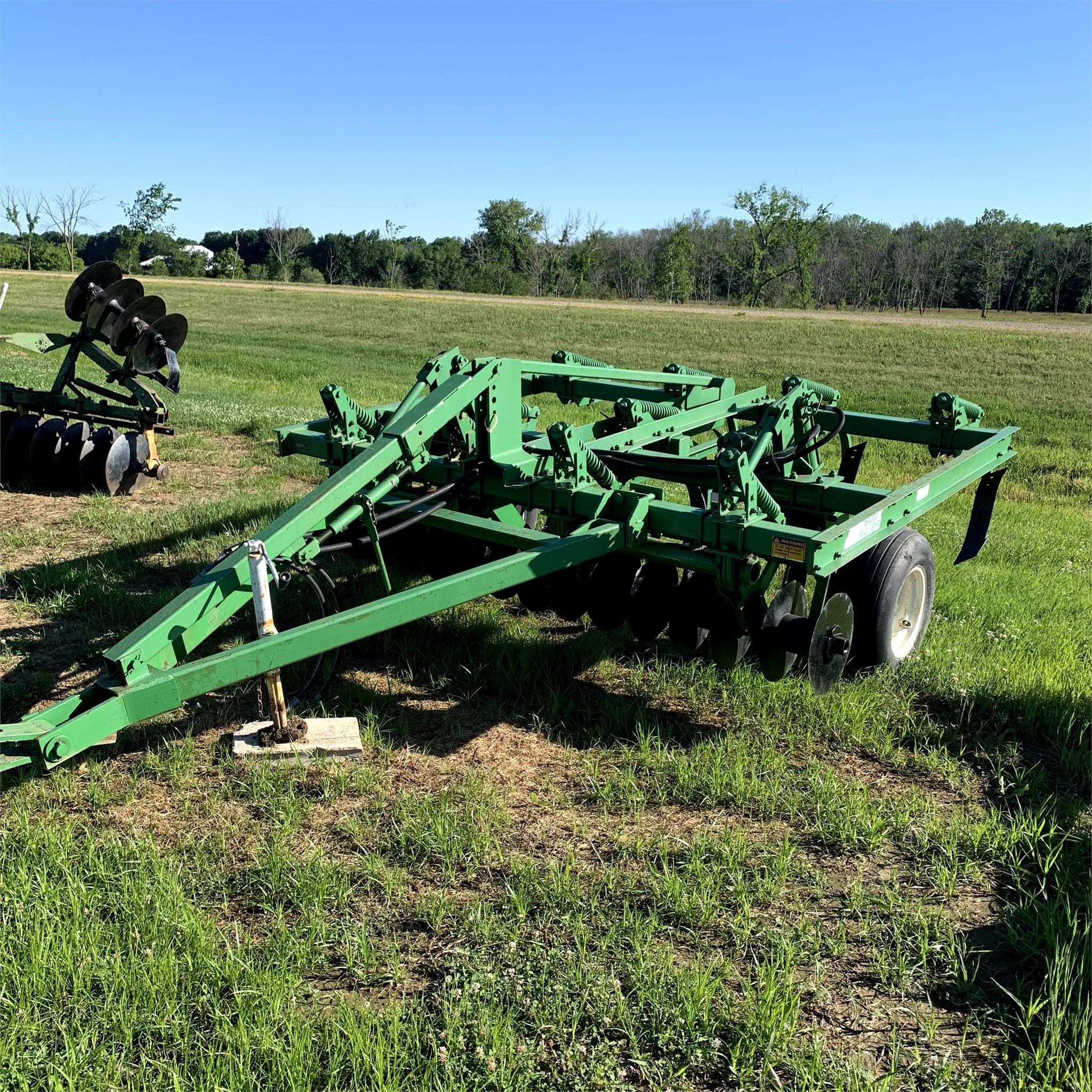 Glencoe Soil Saver Equipment Image0