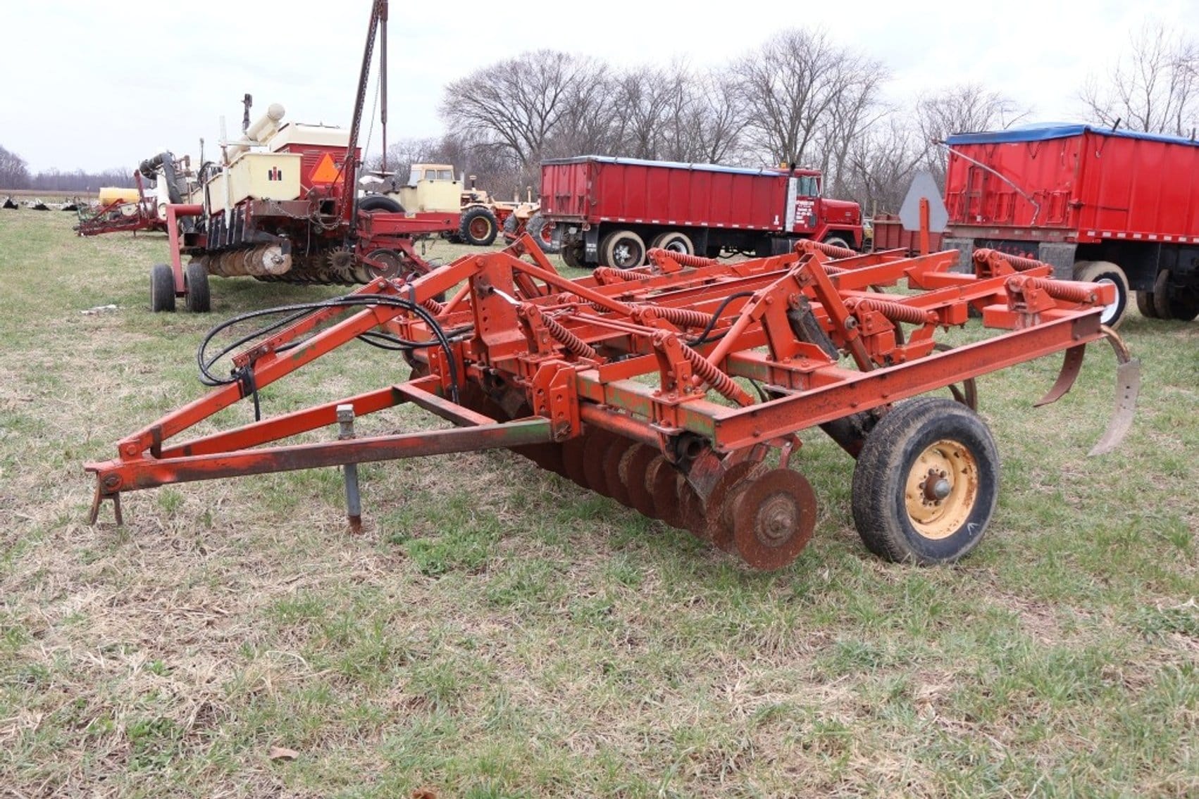 Glencoe Soil Saver Equipment Image0