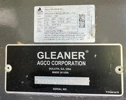 Image of Gleaner S97 equipment image 4