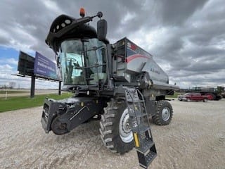 2021 Gleaner S97 Equipment Image0