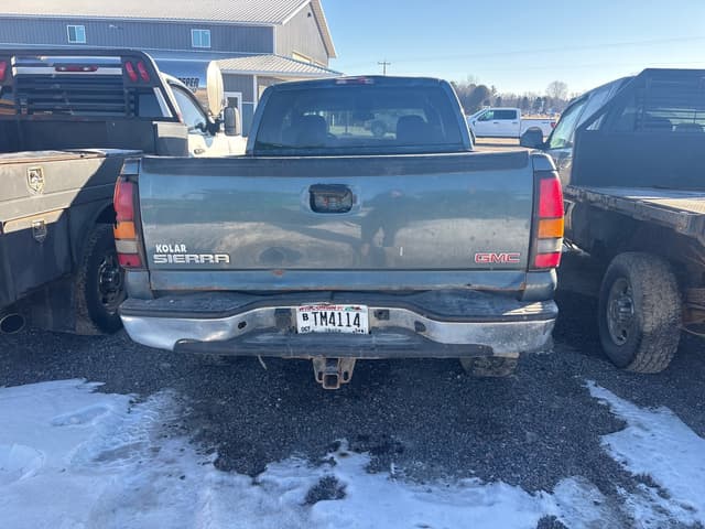 Image of GMC 1500 equipment image 2