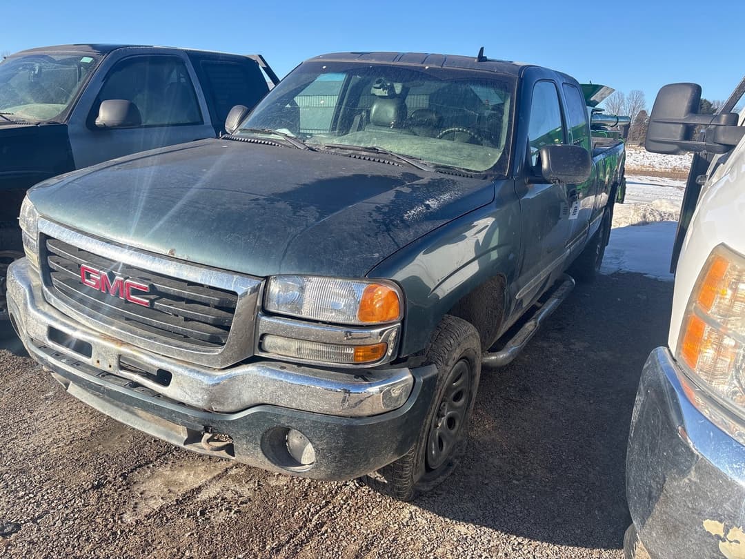 Image of GMC 1500 Primary image