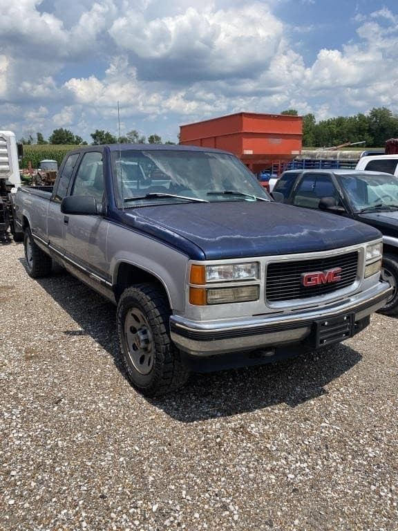 Image of GMC 1500 equipment image 1