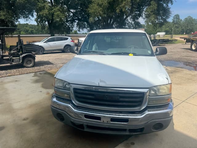 Image of GMC 1500 equipment image 4