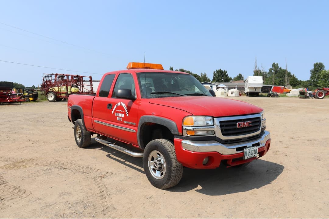 Image of GMC 2500 Primary image