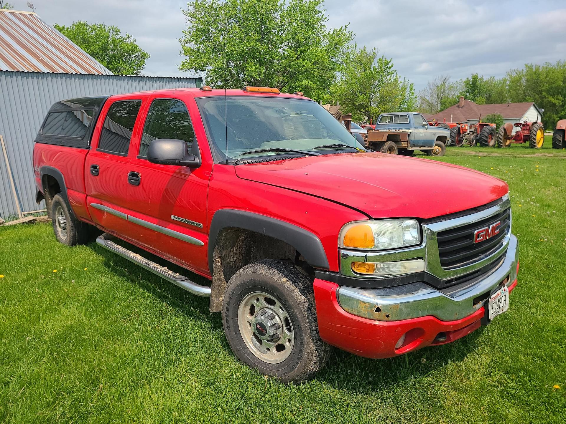 Main image GMC 2500HD 3