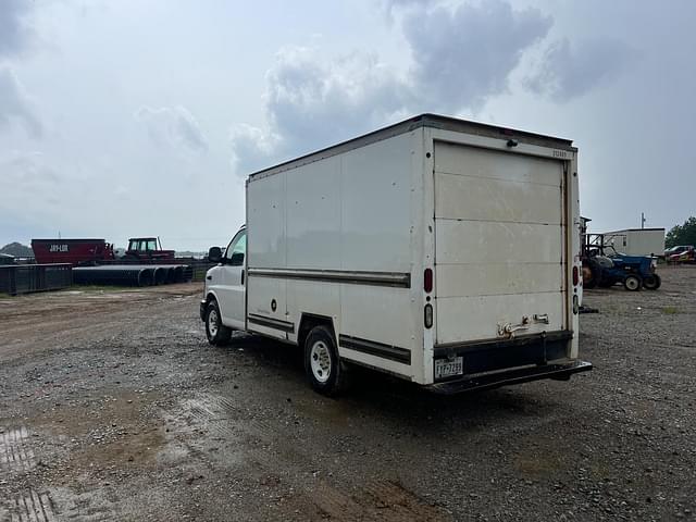 Image of GMC 3500 equipment image 1