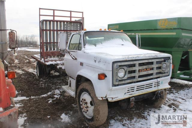 Image of GMC 7000 equipment image 1