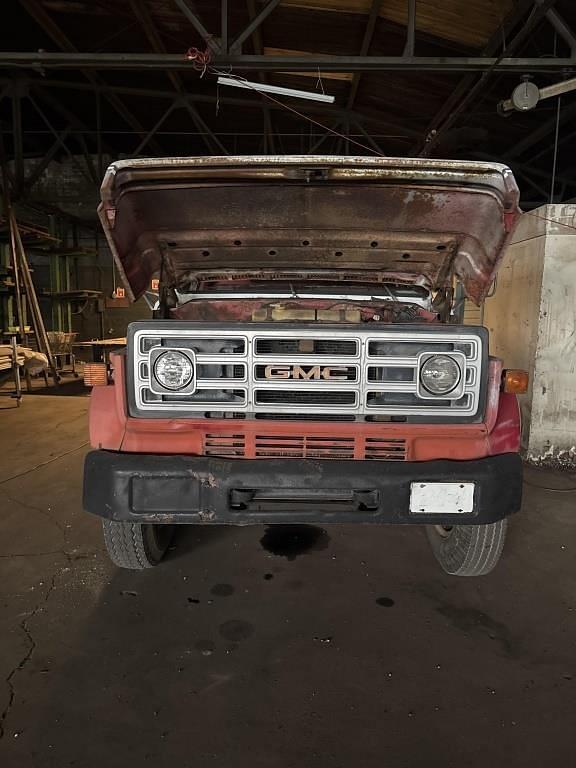 Image of GMC 7000 equipment image 1