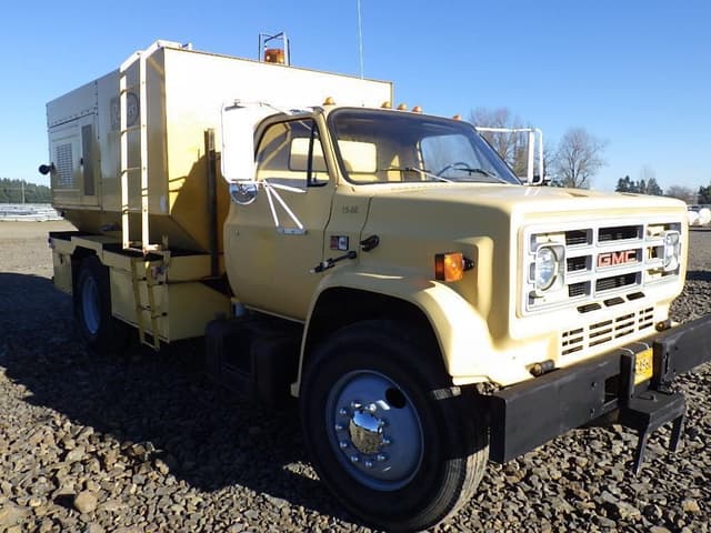 Image of GMC 7000 equipment image 2