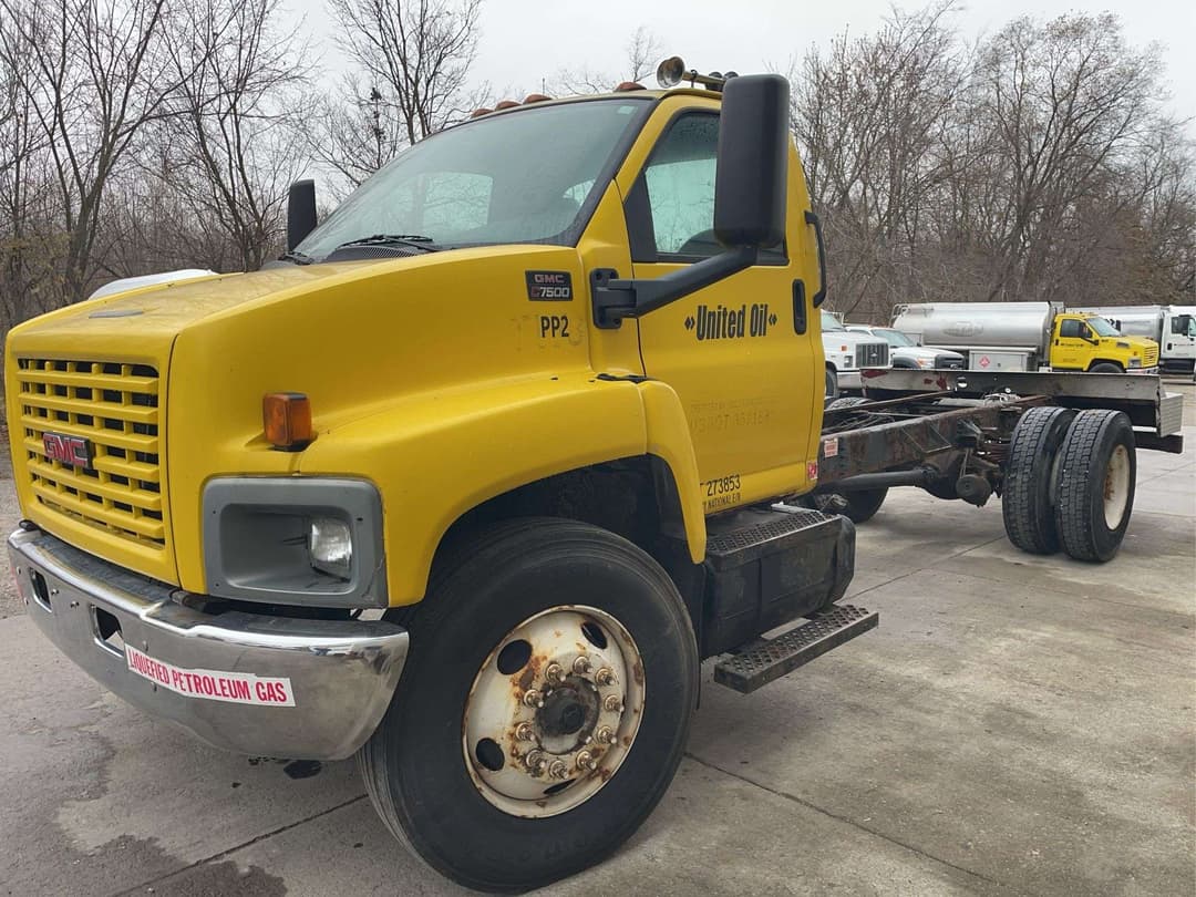 Image of GMC 7500 Primary image